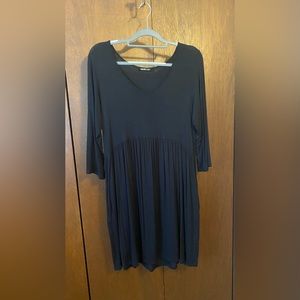 Women’s size med black midi dress